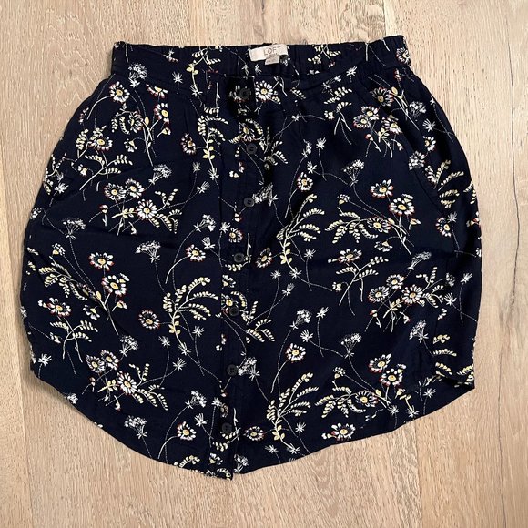 LOFT Dresses & Skirts - LOFT Floral Skirt